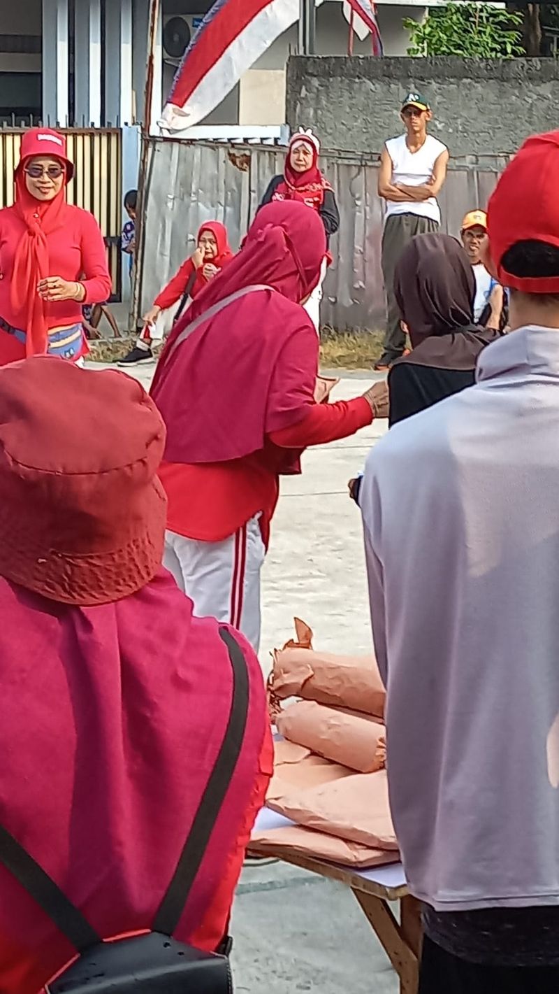 Jalan, Sehat HUT Kemerdekaan RI ke-81,RW 06 Pancoran Mas Depok 010