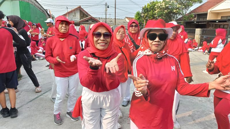 Jalan, Sehat HUT Kemerdekaan RI ke-81,RW 06 Pancoran Mas Depok 018