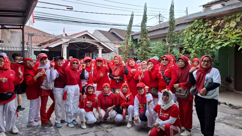 Jalan, Sehat HUT Kemerdekaan RI ke-81,RW 06 Pancoran Mas Depok 034