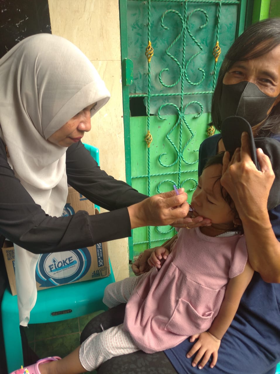 Pancoran-Mas-Depok-RW-06-Penimbangan-Balita-Pemberian-Obat-Cacing-Posyandu-Kenanga-A-4