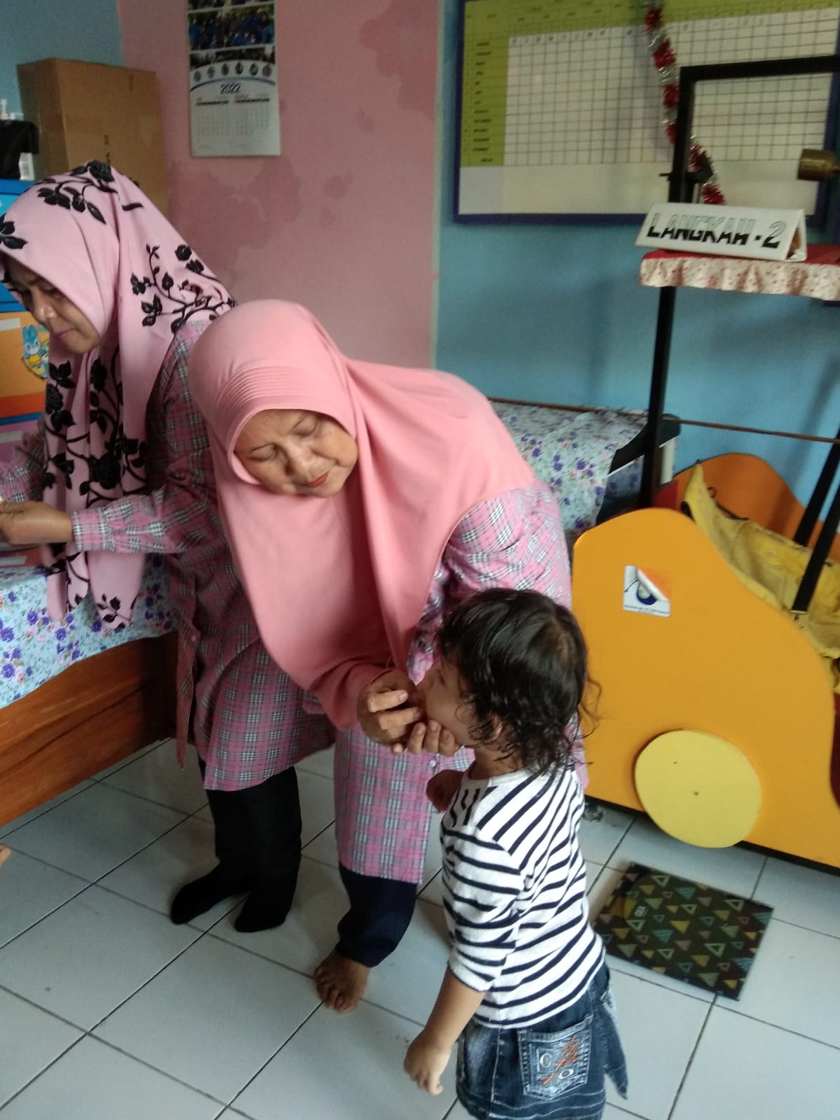 Pancoran-Mas-Depok-RW-06-Penimbangan-Balita-Pemberian-Obat-Cacing-Posyandu-Kenanga-B-8