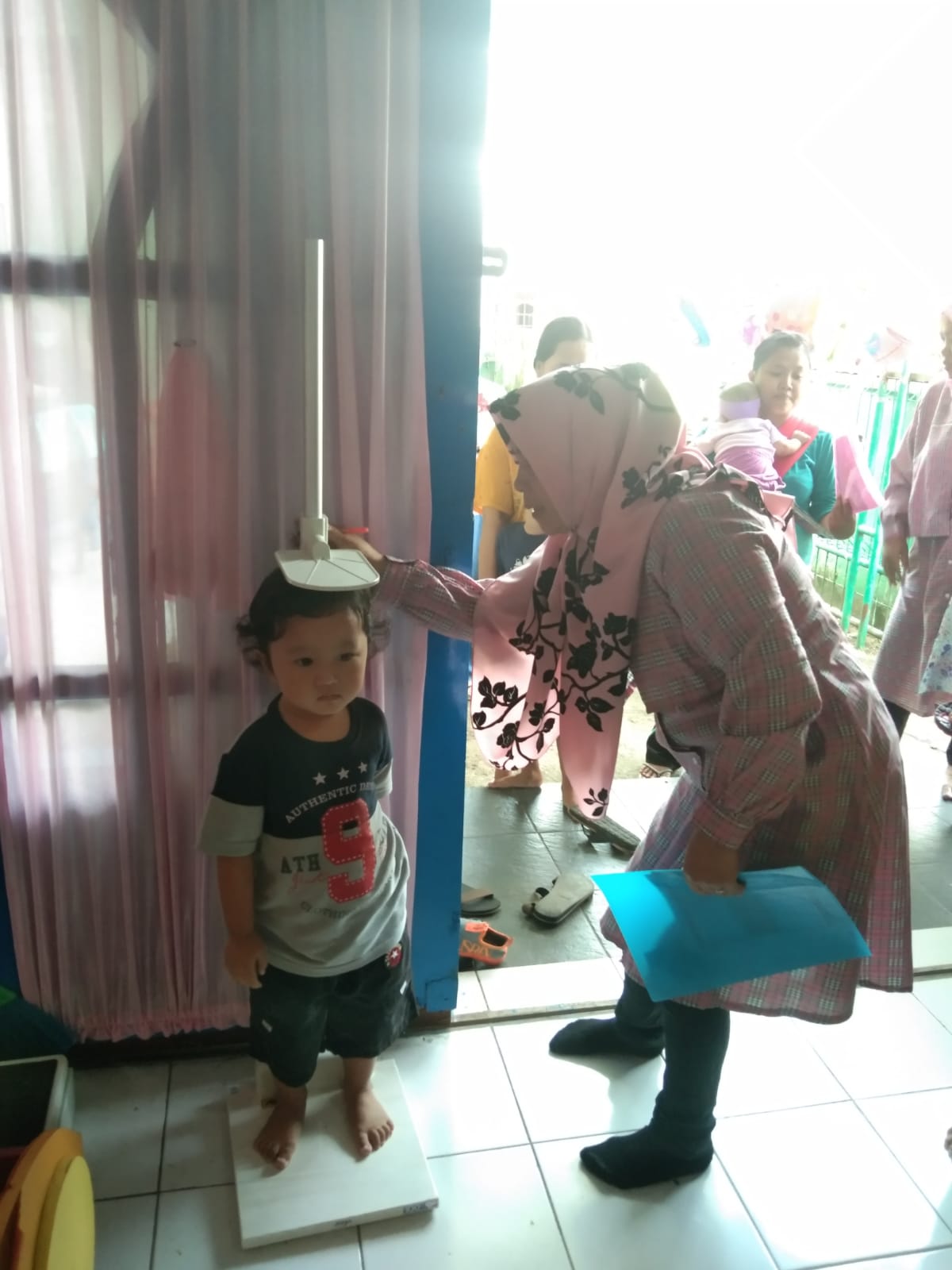 Pancoran-Mas-Depok-RW-06-Penimbangan-Balita-Pemberian-Obat-Cacing-Posyandu-Kenanga-B-7