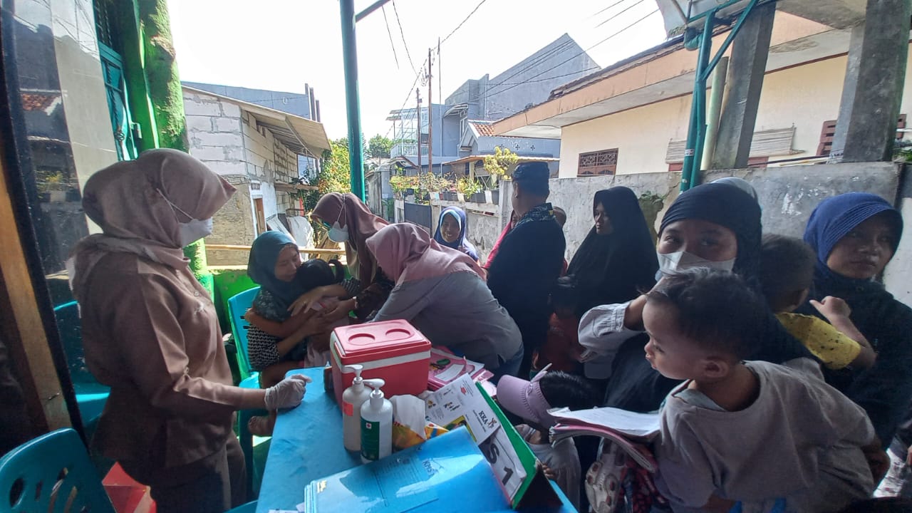 panmas-rw-06-depok-pin-polio-posyandu-kenanga-a-20