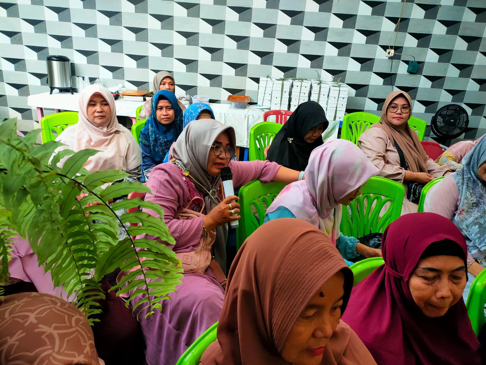 pancoran-mas-rw-06-depok-buka-puasa-bersama-ibu-walikota-depok-7
