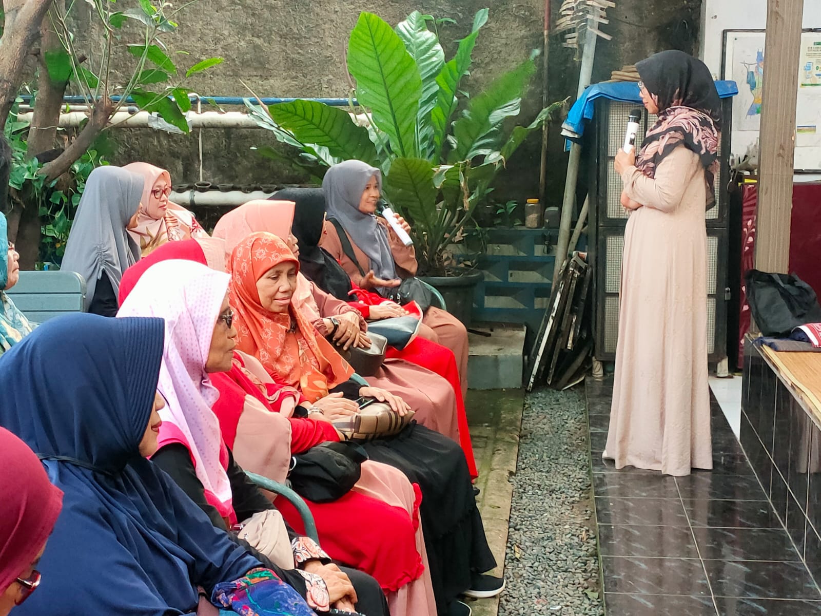 pancoran-mas-rw-06-depok-buka-puasa-bersama-ibu-walikota-depok-5