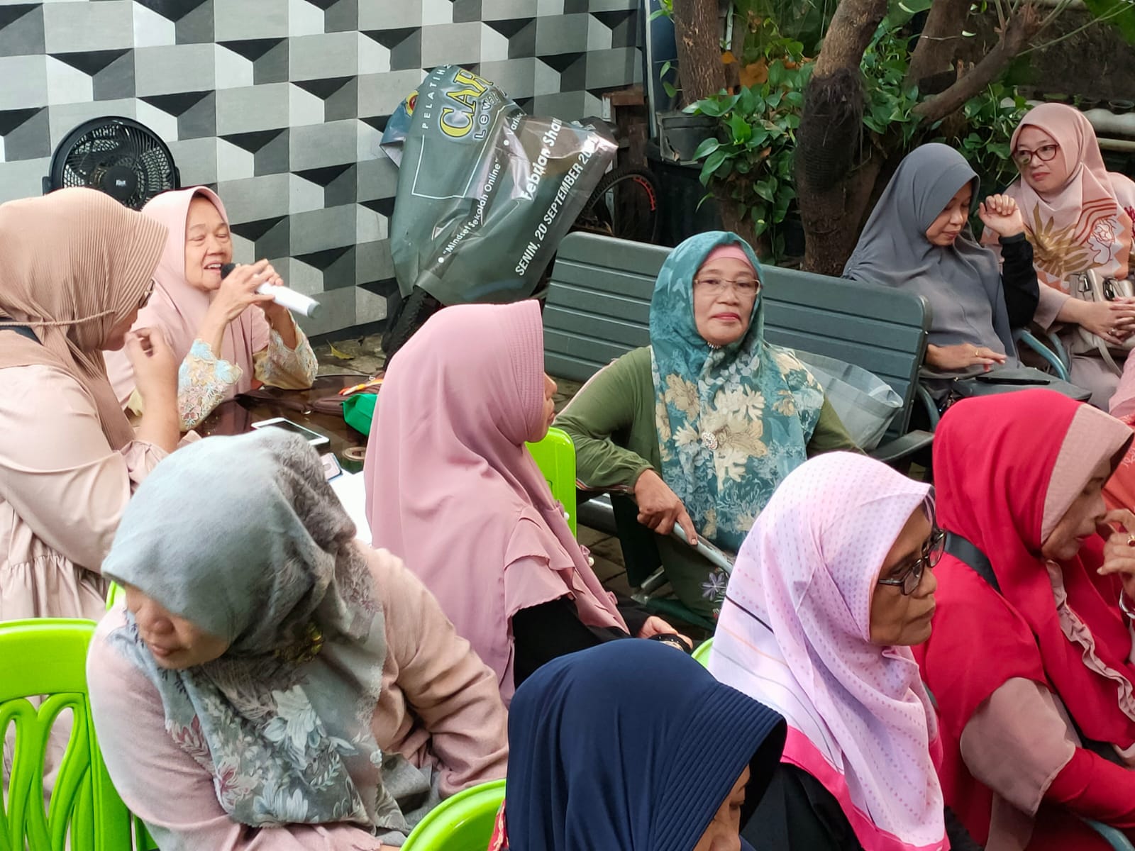 pancoran-mas-rw-06-depok-buka-puasa-bersama-ibu-walikota-depok-8