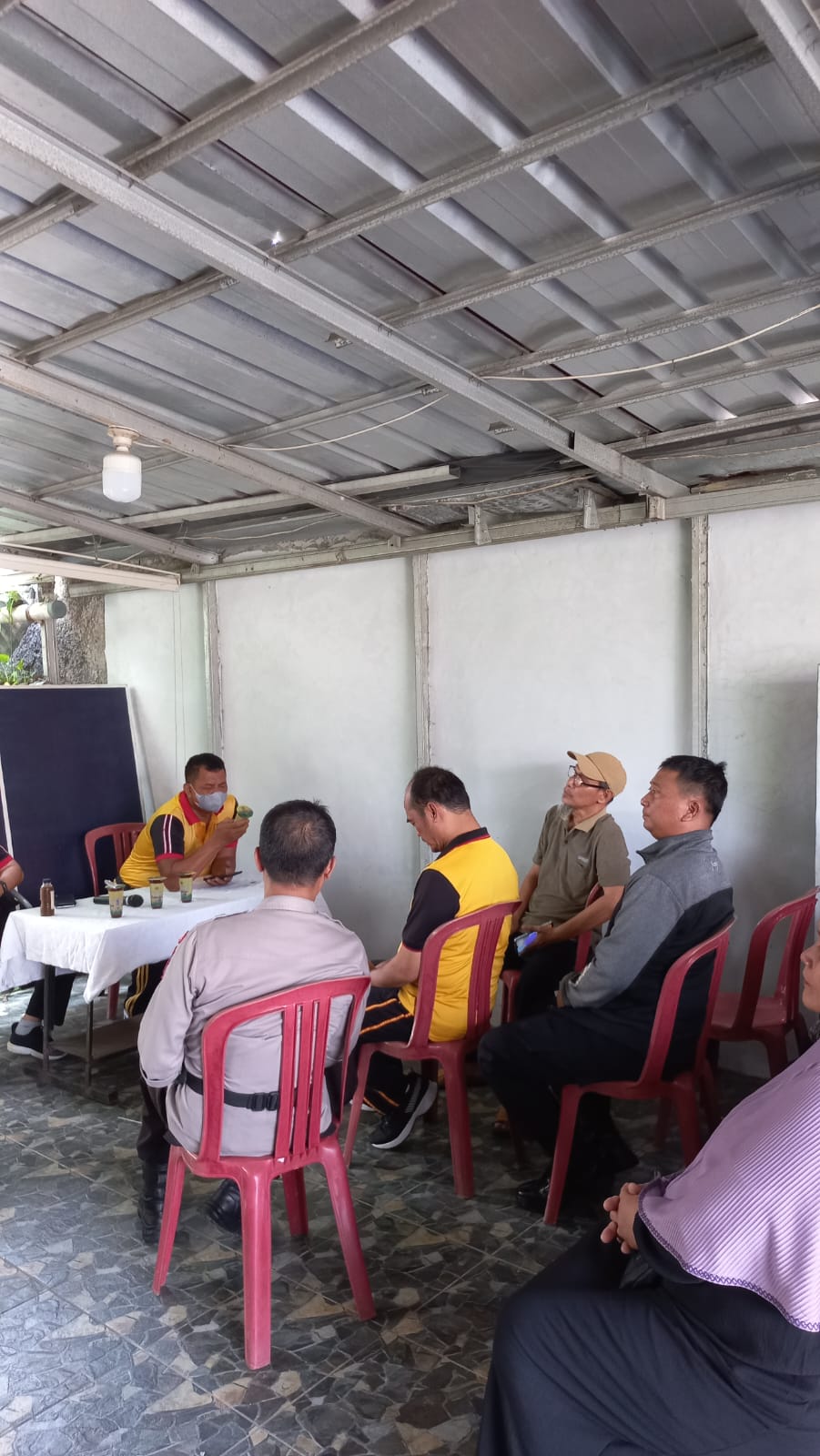 halal-bihalal-rw-06-pancoran-mas-depok-16IMG-20230506-WA0012