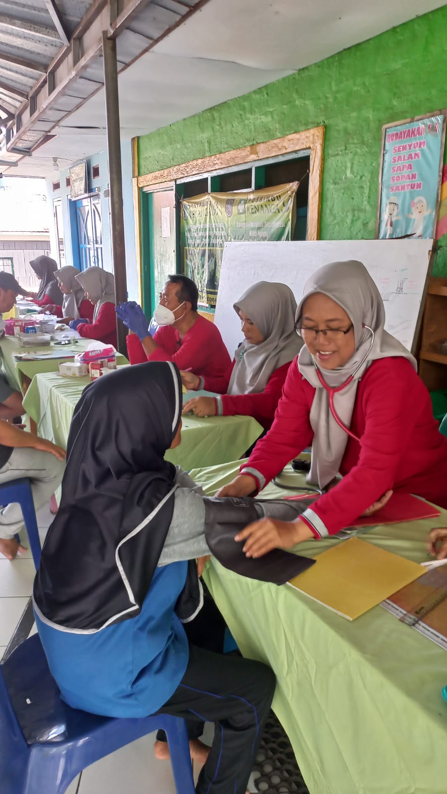 Kegiatan Posbindu Kenanga A dan B RW 06 Kel. Pancoran Mas, Kota Depok 18 Mei 2024